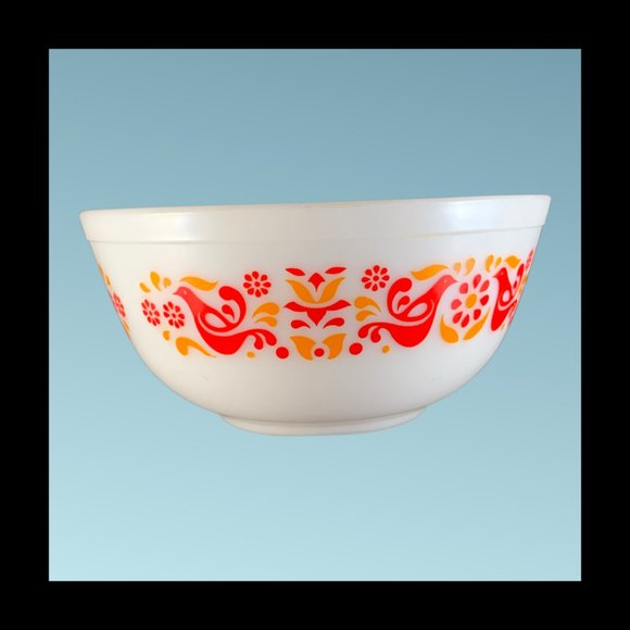 Pyrex Other - Vintage Pyrex 2.5 QT Mixing Bowl